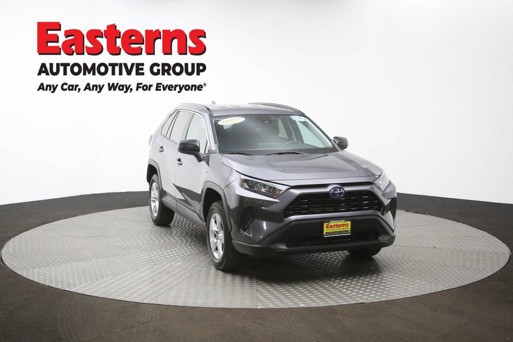 Used 2021 Toyota RAV4 LE image 50