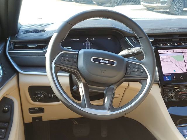 New 2025 Jeep Grand Cherokee Limited w/ Luxury Tech Group II image 7