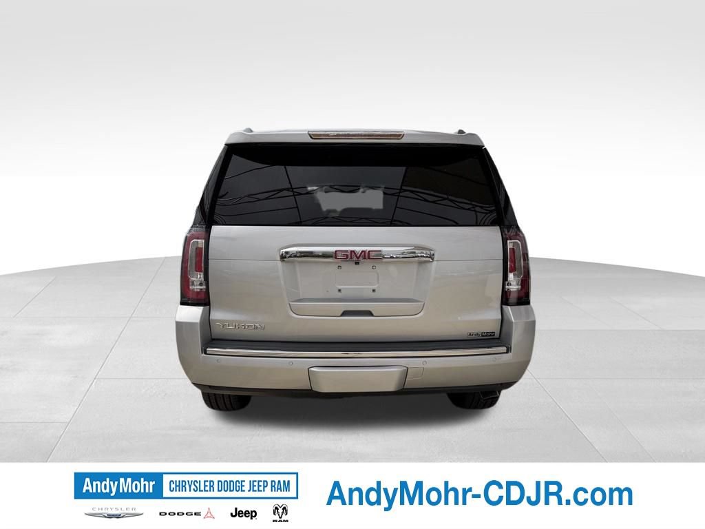 Used 2017 GMC Yukon Denali AWD/4WD image 6
