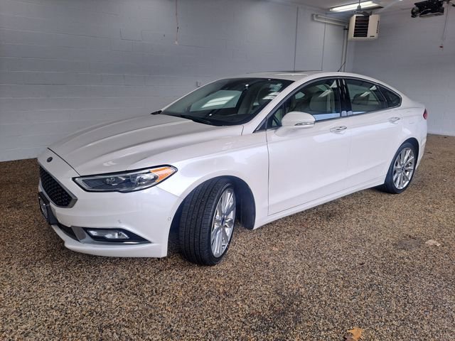 Used 2017 Ford Fusion Platinum image 2