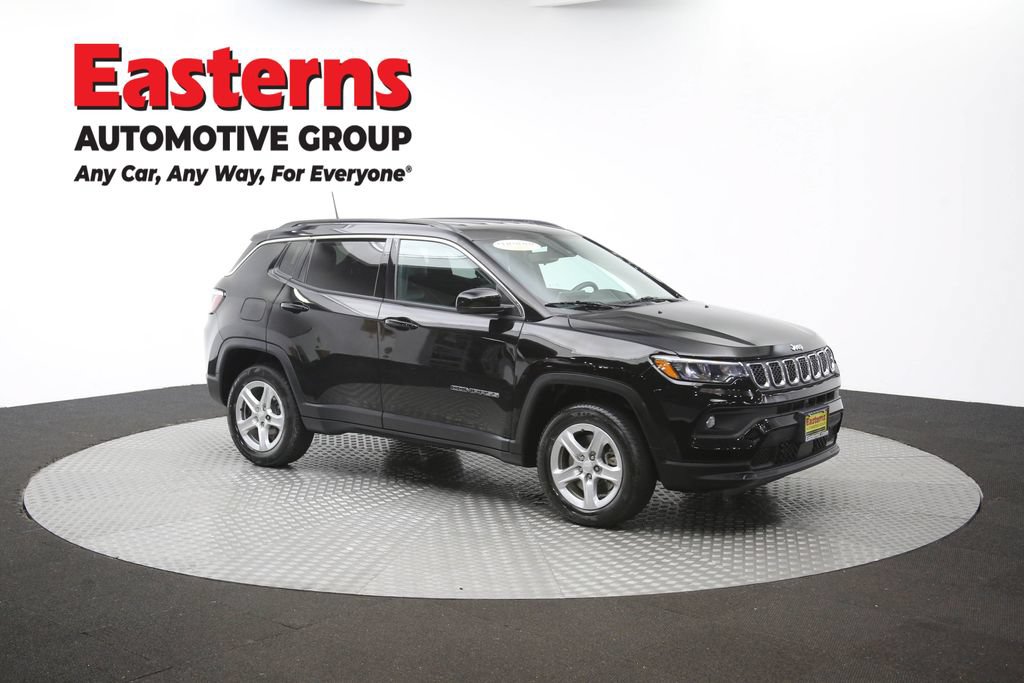 Used 2023 Jeep Compass Latitude AWD/4WD image 54