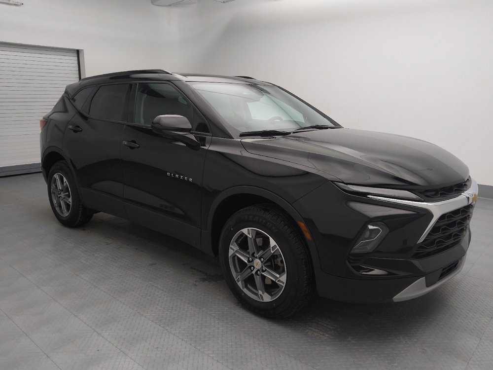 Used 2024 Chevrolet Blazer LT w/ Convenience Package FWD image 11