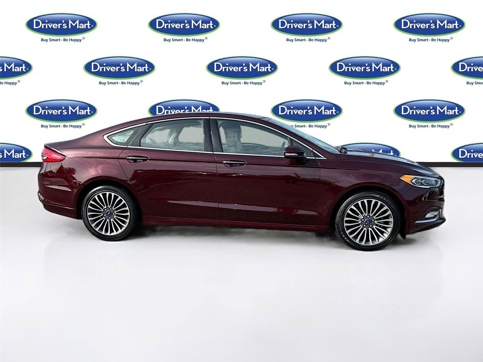 Used 2017 Ford Fusion SE FWD image 8