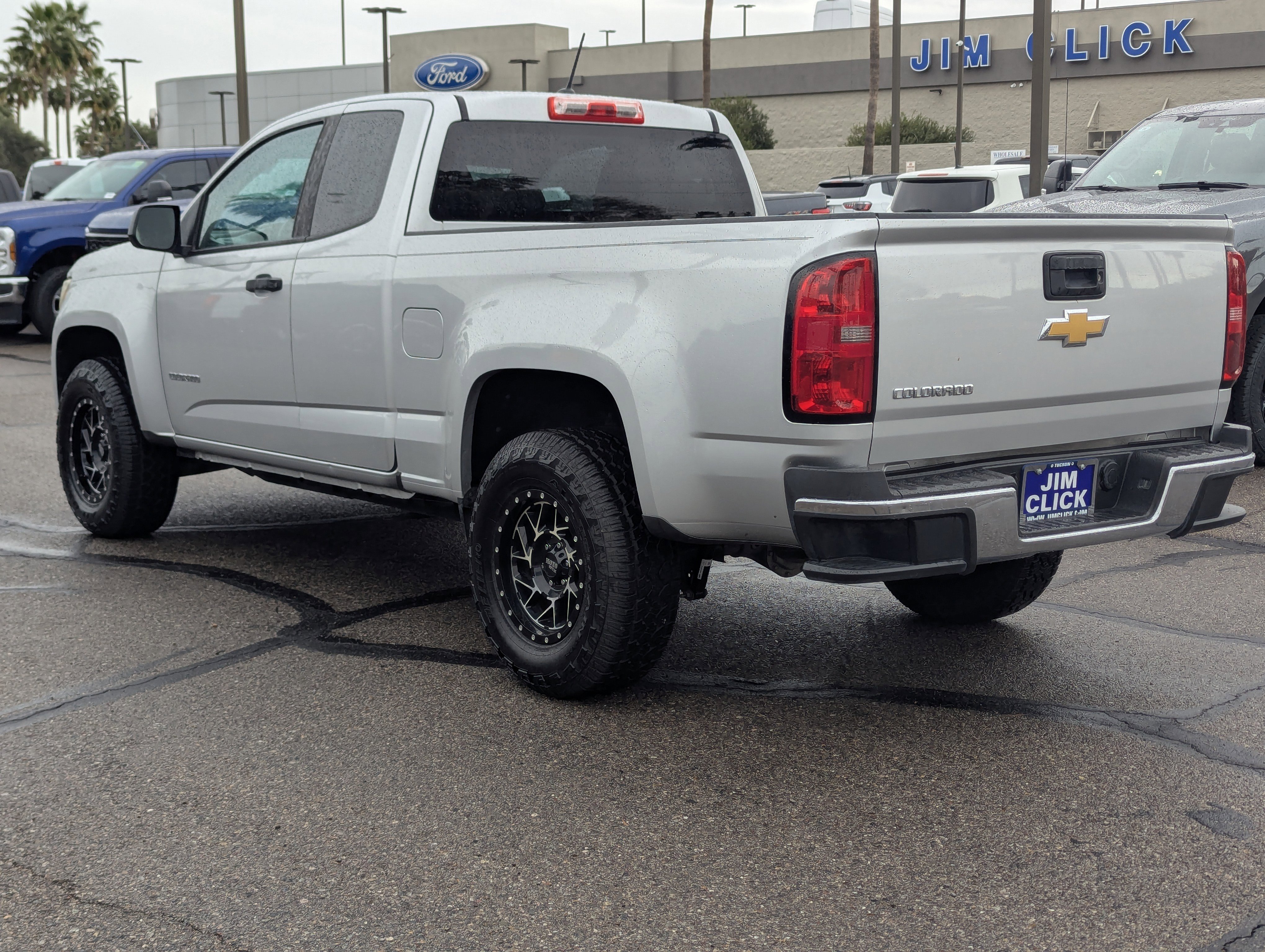 Used 2017 Chevrolet Colorado W/T image 4