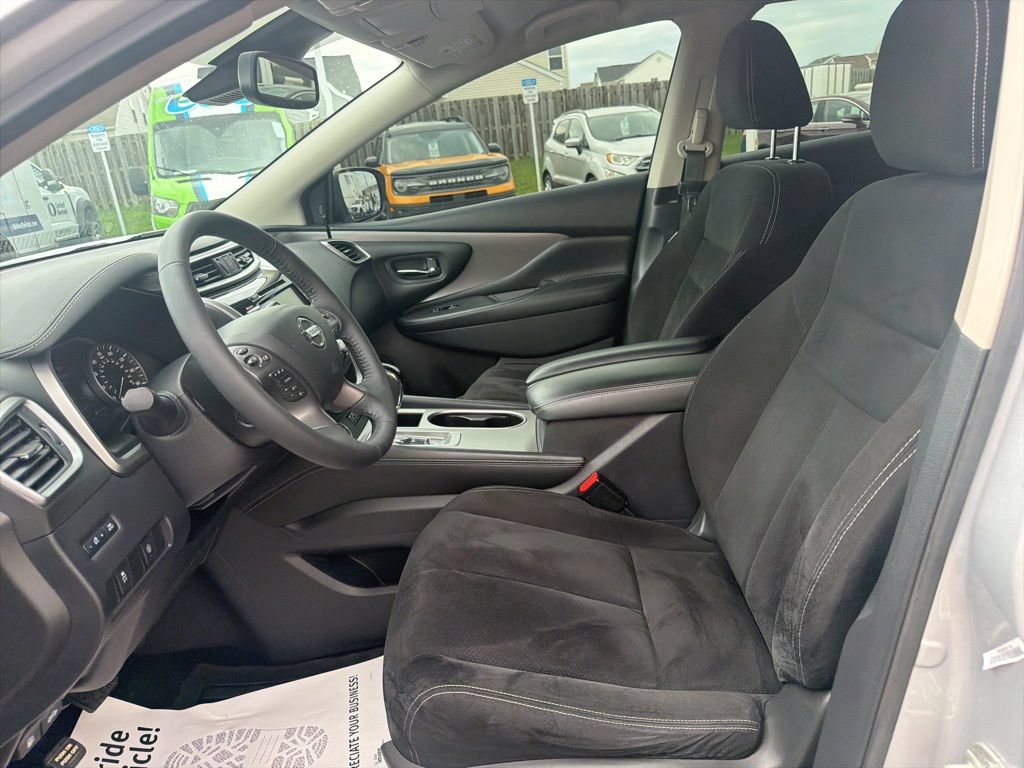 Used 2020 Nissan Murano SV AWD/4WD image 26