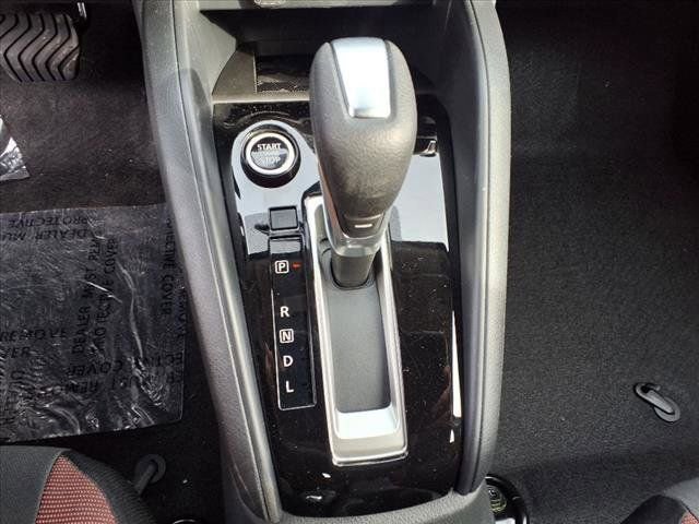 New 2025 Nissan Versa SR image 15