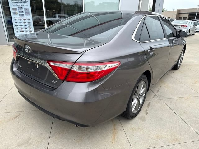 Used 2017 Toyota Camry SE FWD image 7