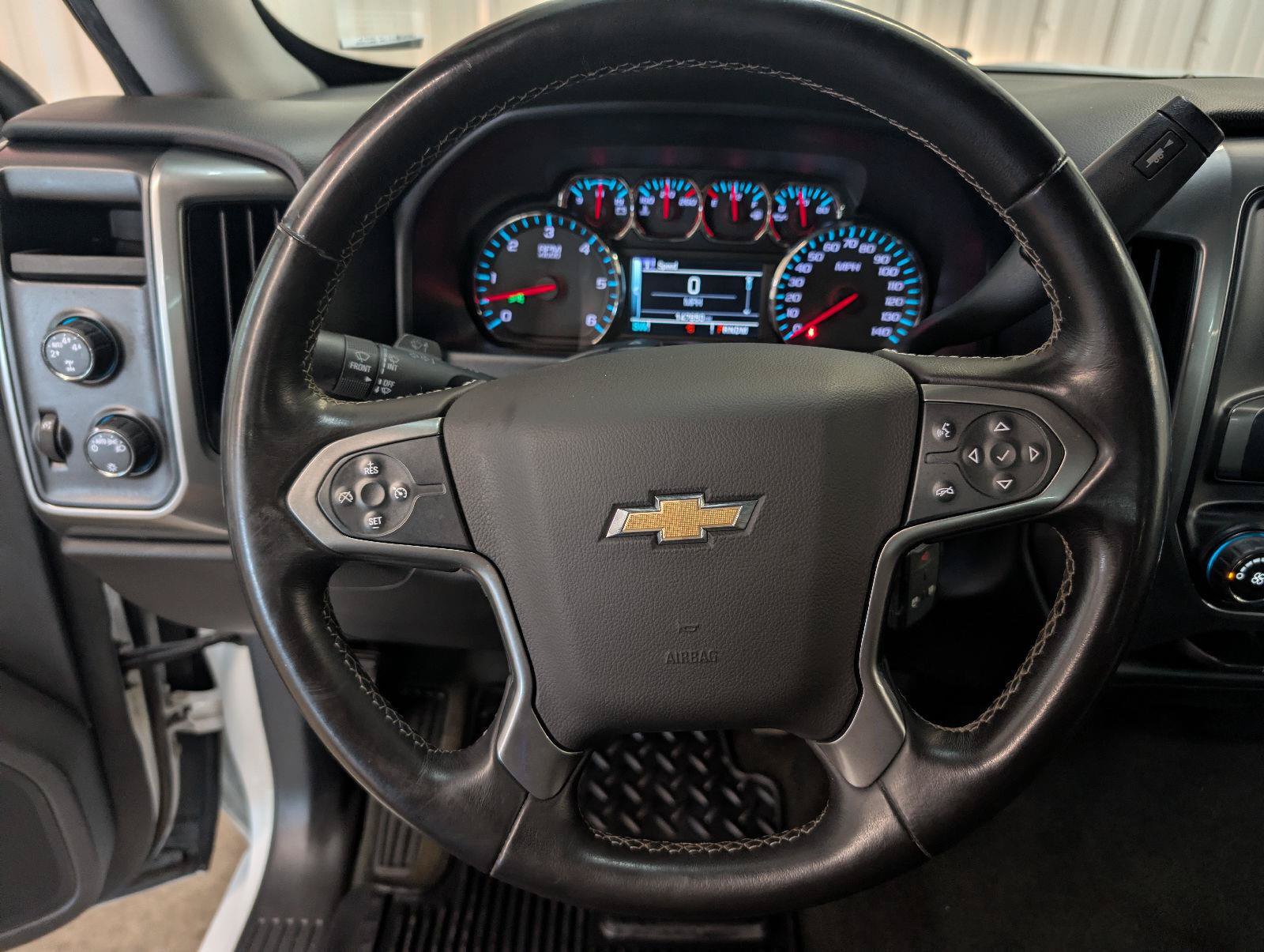 Used 2015 Chevrolet Silverado 1500 LT AWD/4WD image 20