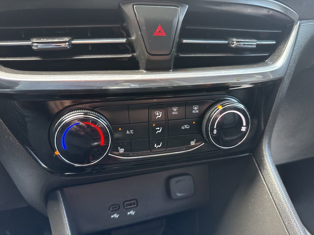 Used 2024 Buick Encore GX Sport Touring w/ Comfort Package image 29