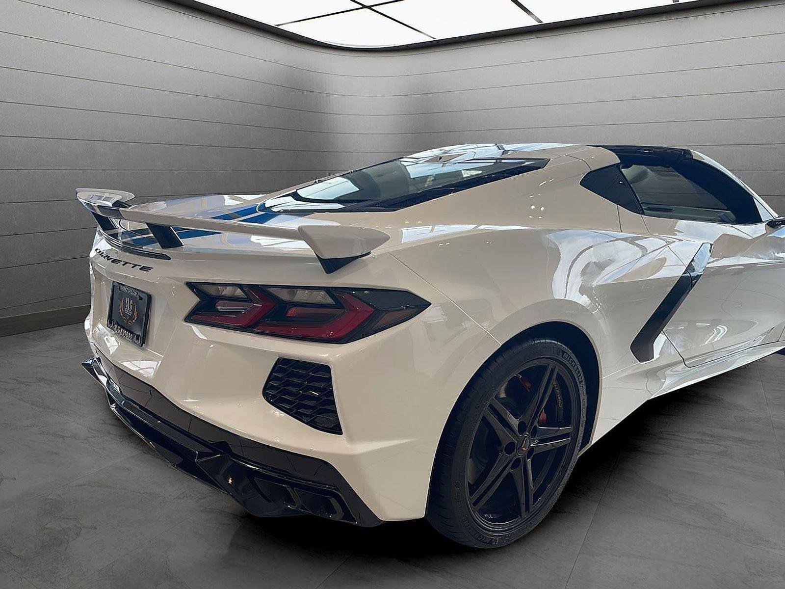 New 2026 Chevrolet Corvette Stingray Premium Cpe w/ Z51 Performance Package image 27
