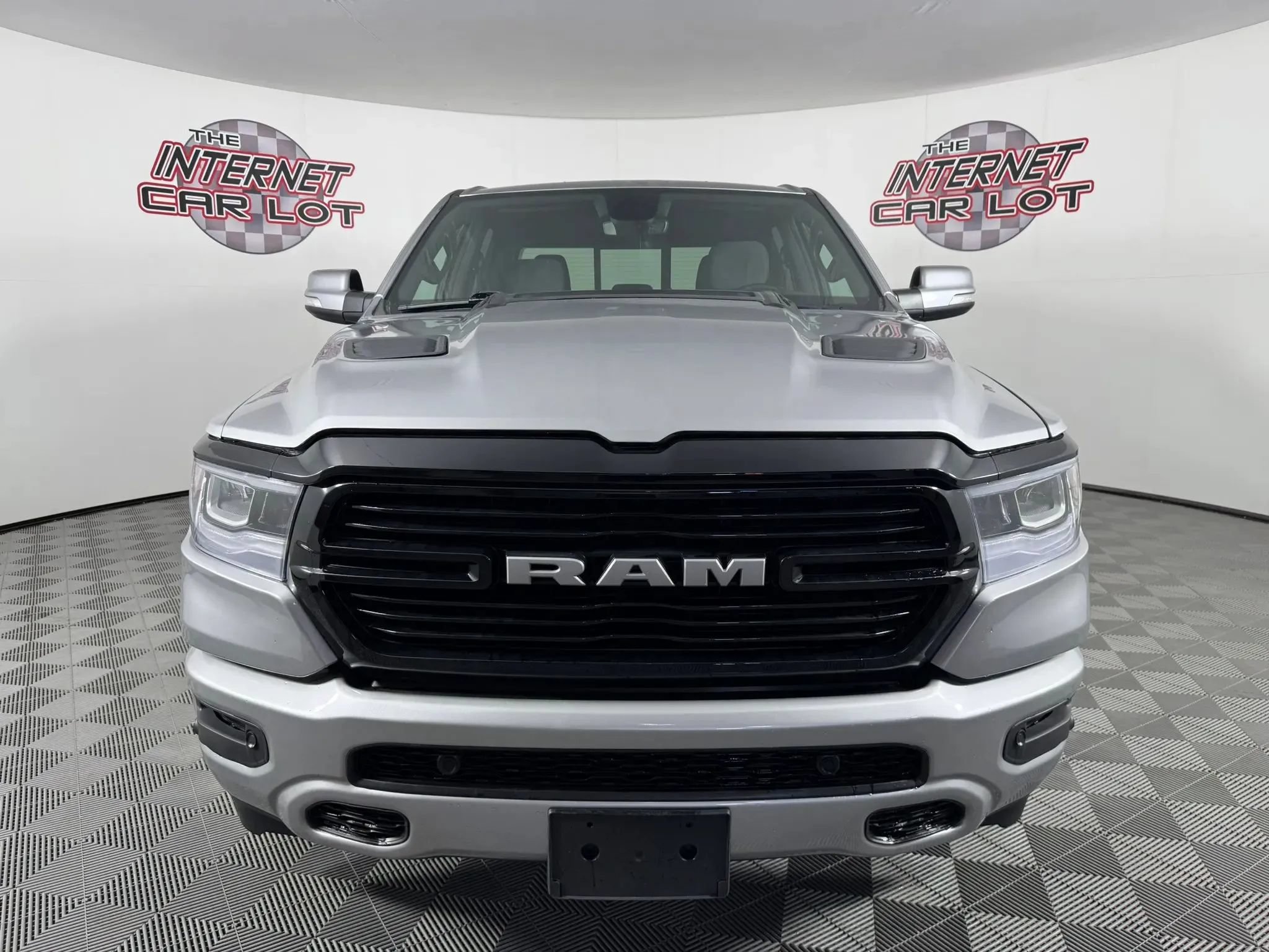 Used 2020 RAM 1500 Big Horn AWD/4WD image 2