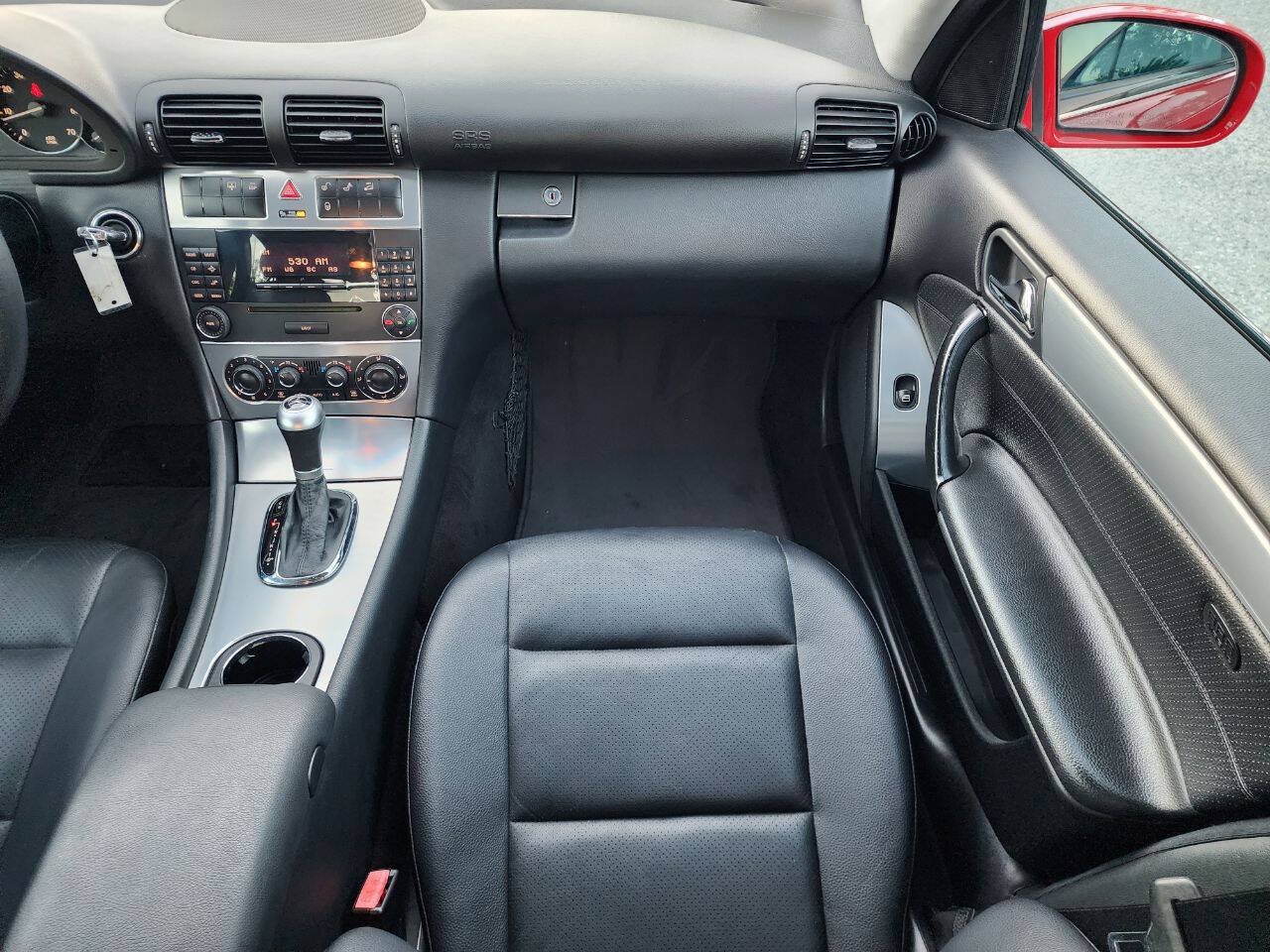 Used 2005 Mercedes-Benz C 230 Sedan image 21