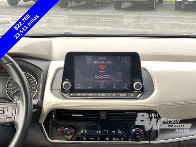 Used 2021 Nissan Rogue SV image 21