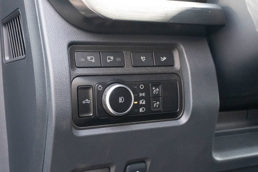 Used 2024 Ford F250 Lariat w/ Lariat Ultimate Package AWD/4WD image 22