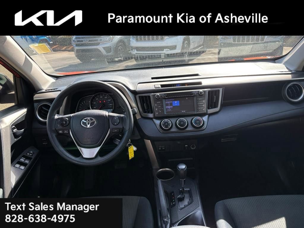 Used 2015 Toyota RAV4 LE image 8