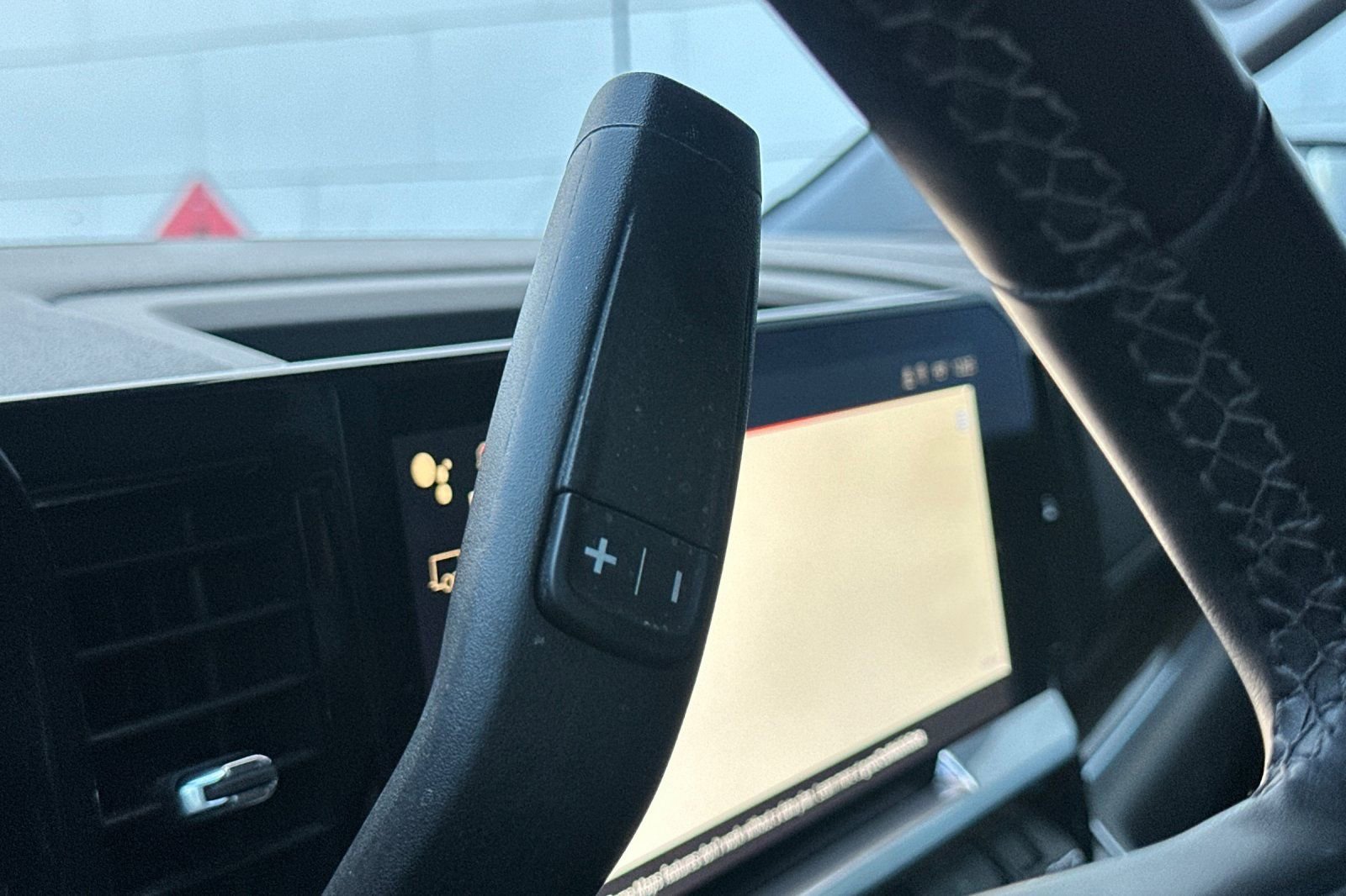 Used 2024 GMC Sierra 1500 Elevation image 31