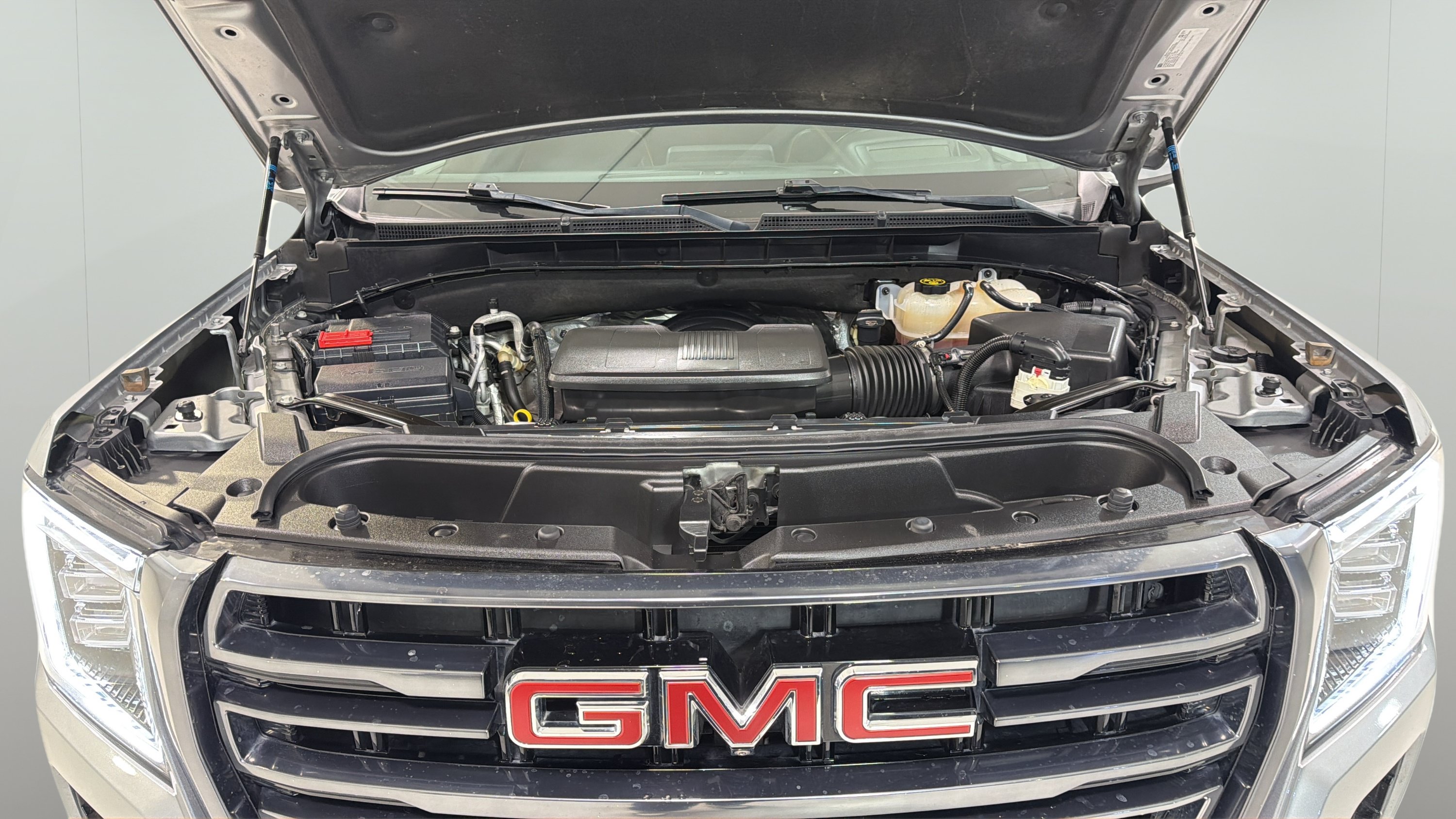 Used 2023 GMC Yukon XL AT4 w/ AT4 Premium Package AWD/4WD image 26