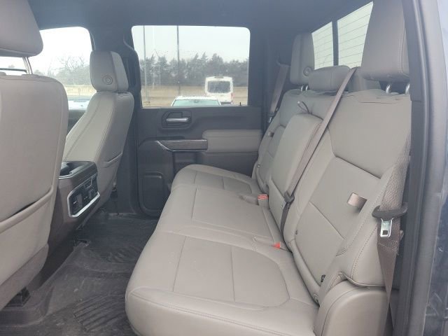 Used 2022 Chevrolet Silverado 2500 LTZ image 19