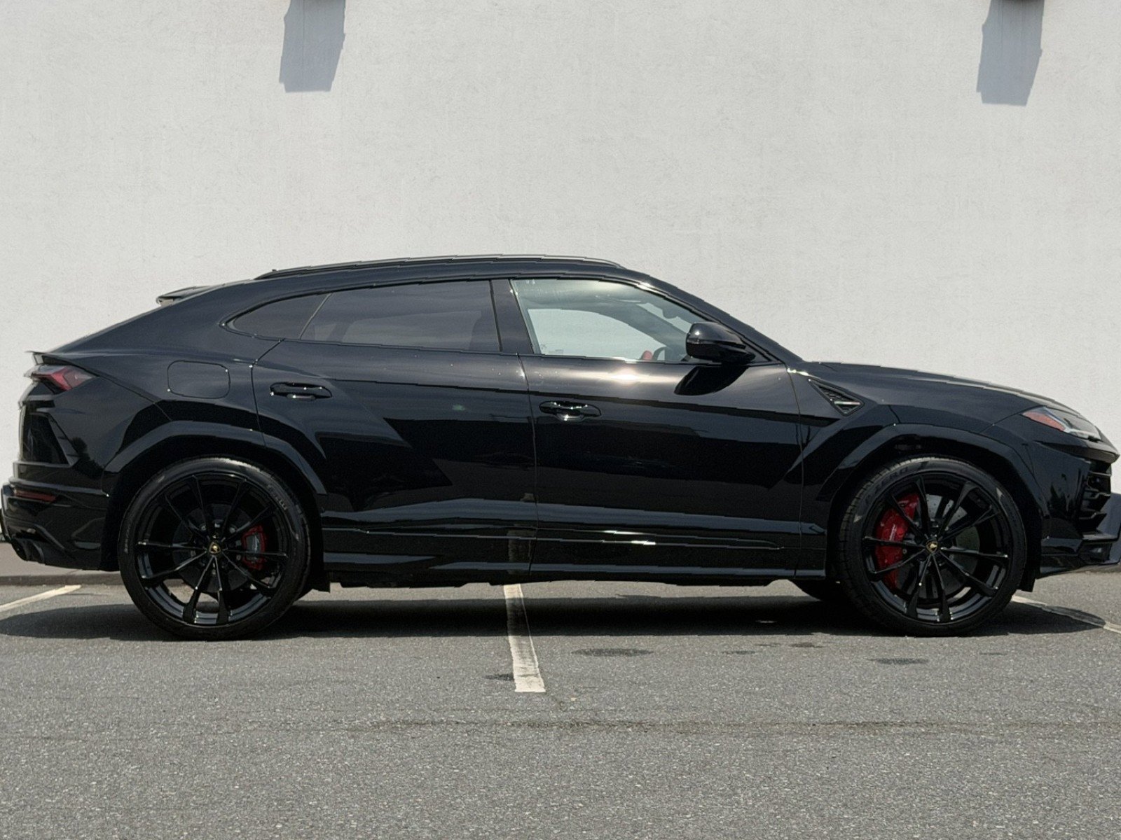 Used 2021 Lamborghini Urus AWD/4WD image 5