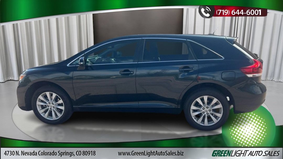 Used 2015 Toyota Venza LE AWD/4WD image 2
