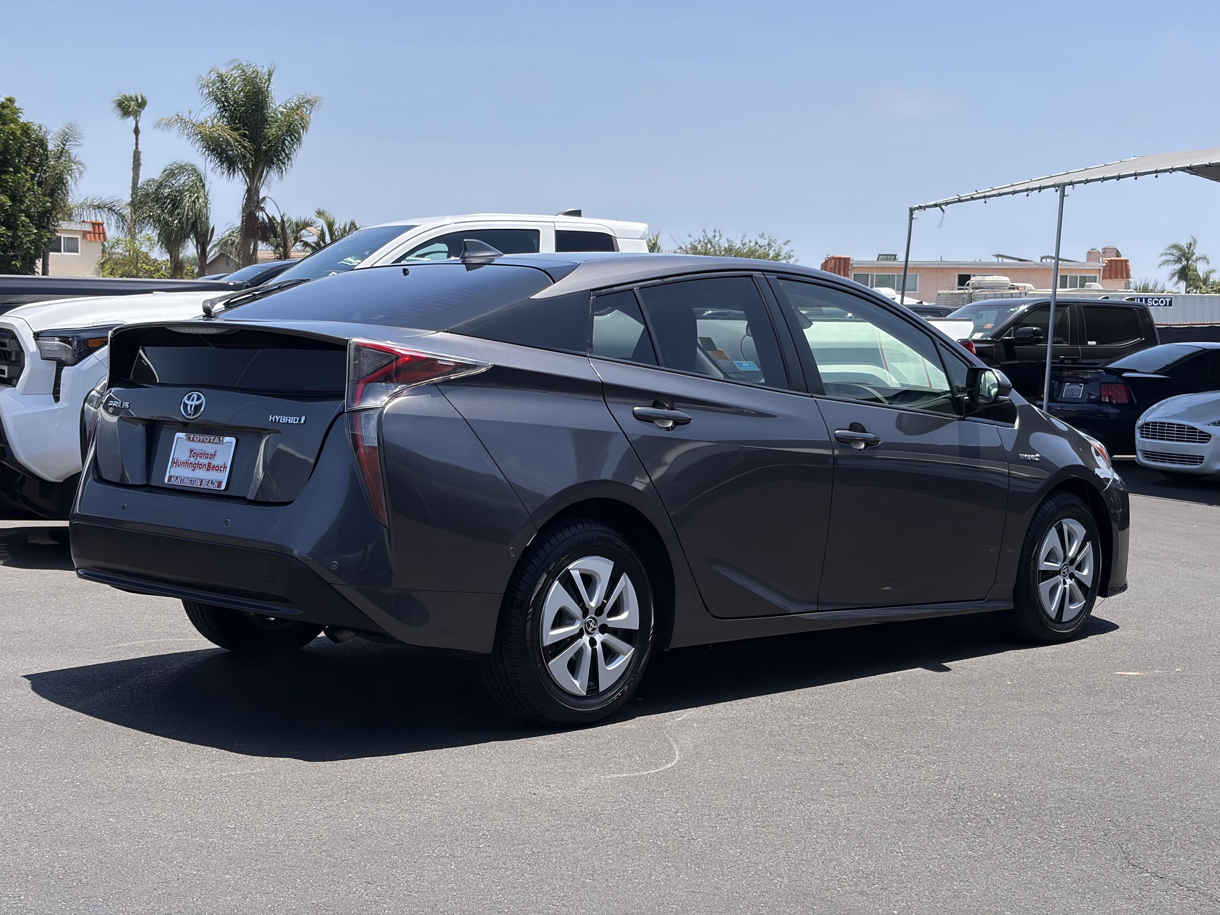 Certified 2018 Toyota Prius Two w/ Prius Two Safety Plus Package FWD image 3