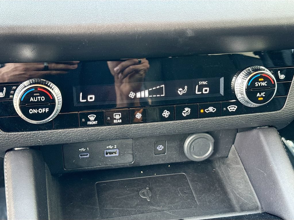 Used 2024 Mitsubishi Outlander SE AWD/4WD image 18