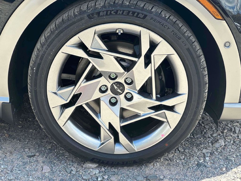 New 2024 Genesis GV60 Performance AWD/4WD image 9