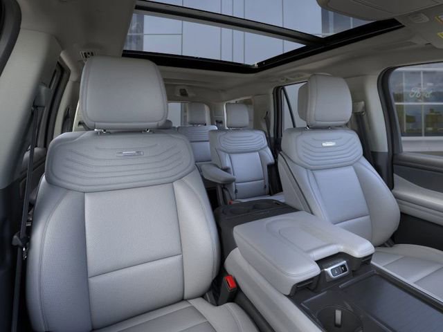 New 2026 Ford Expedition Platinum w/ Platinum Ultimate Package image 10