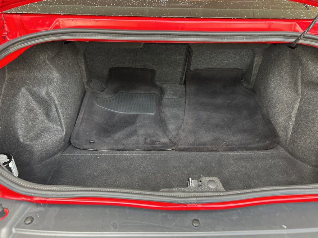 Used 2018 Dodge Challenger SXT Plus image 33