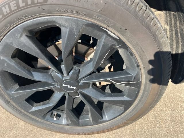 Used 2022 Kia Sorento SX FWD image 16