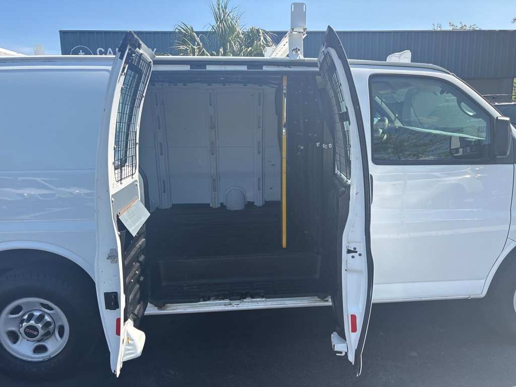 Used 2013 GMC Savana 2500 w/ Cold Climate Package image 15