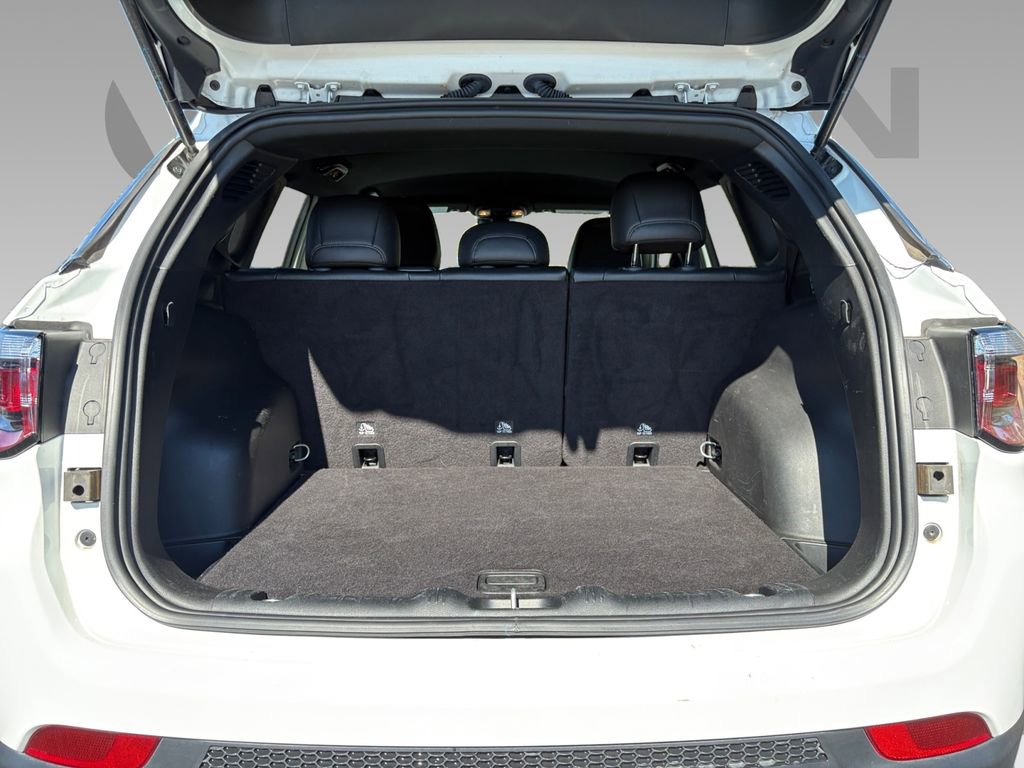 Used 2024 Jeep Compass Latitude image 20