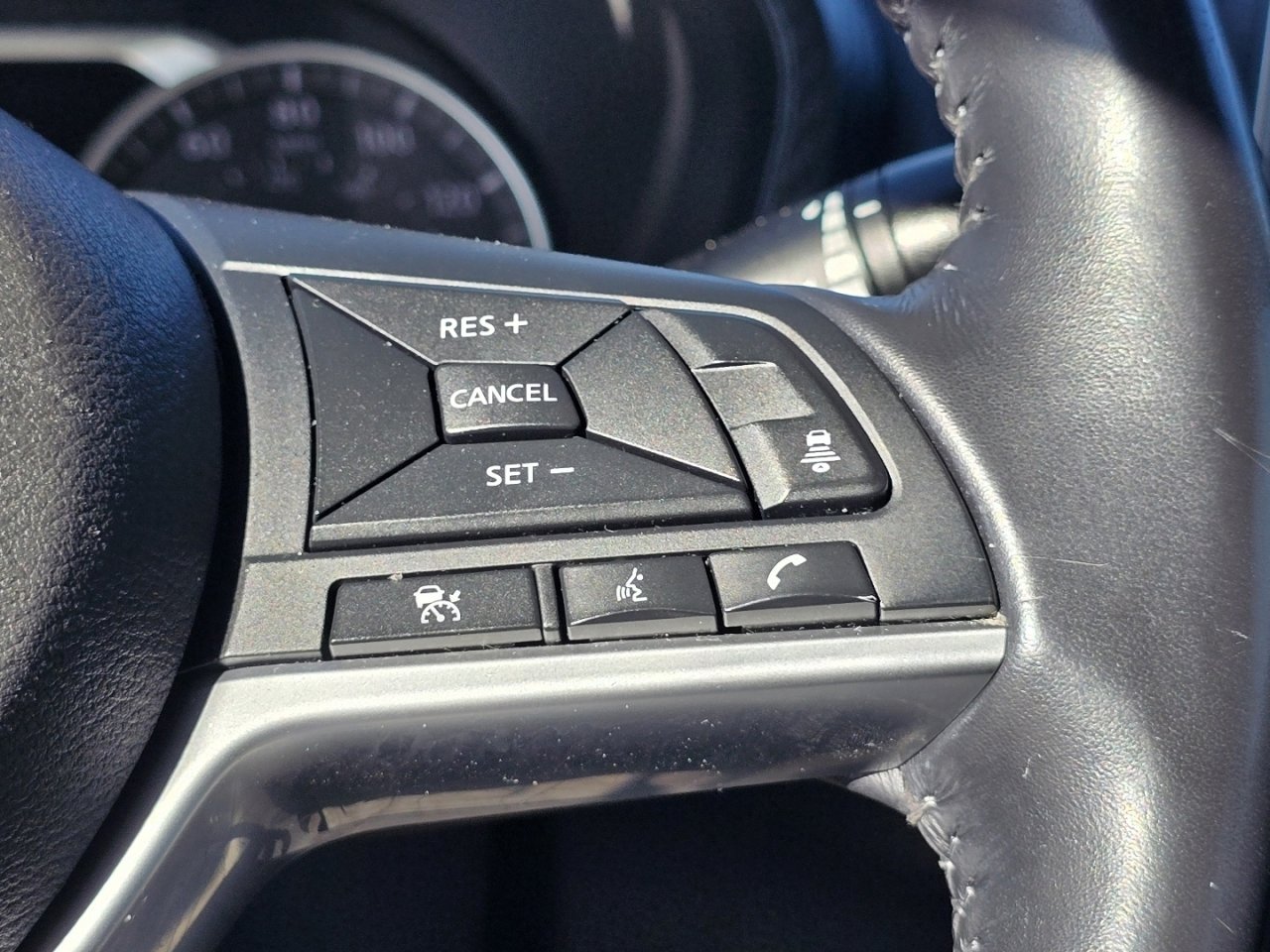 Used 2020 Nissan Sentra SV image 22