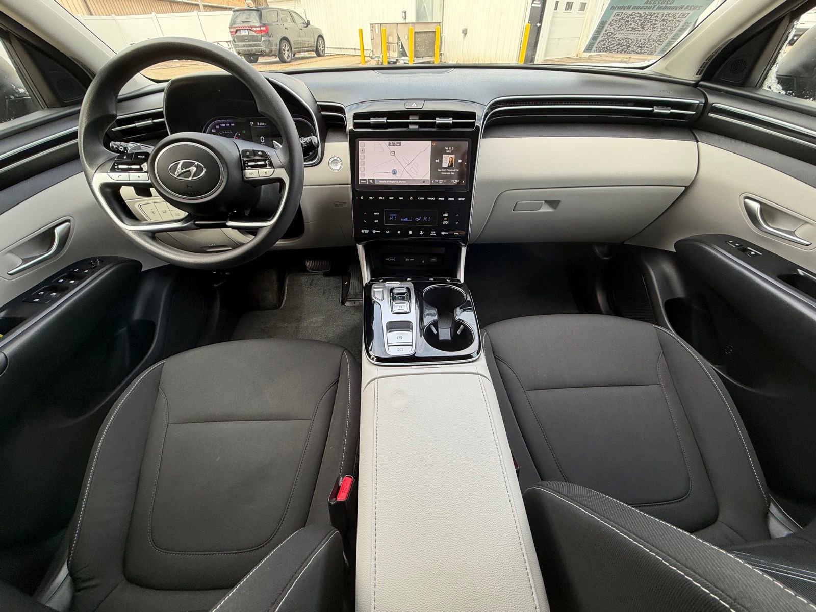 Used 2024 Hyundai Tucson Blue image 27