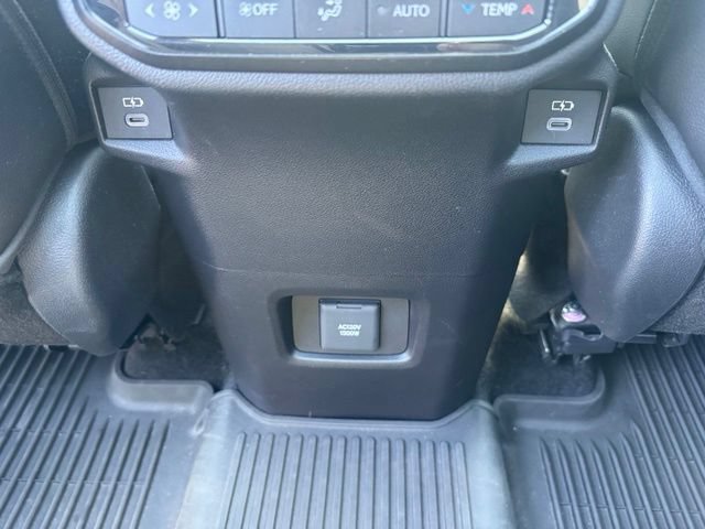 Used 2025 Toyota Grand Highlander AWD Hybrid image 48