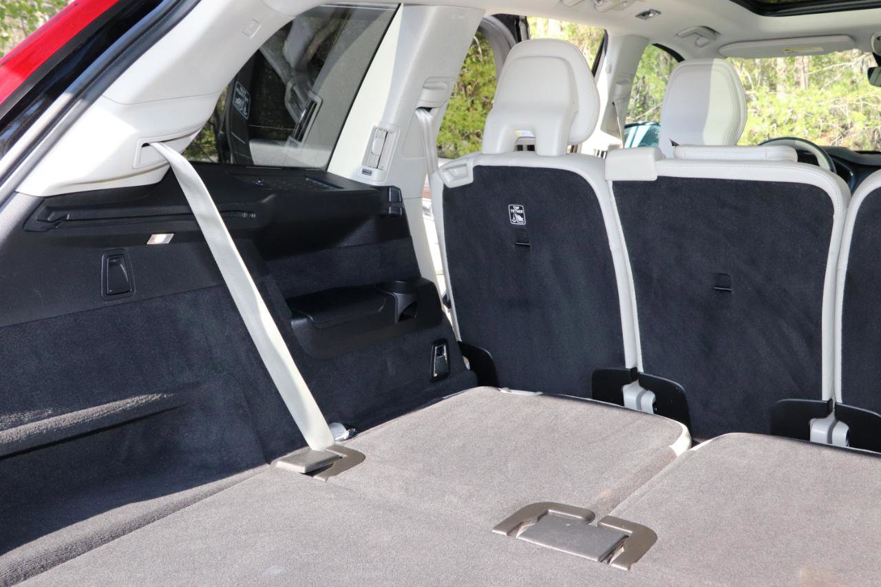Used 2019 Volvo XC90 T6 Momentum w/ Advanced Package AWD/4WD image 9