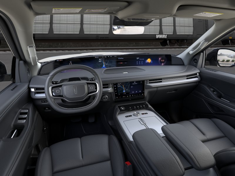 New 2026 Lincoln Navigator Reserve AWD/4WD image 34