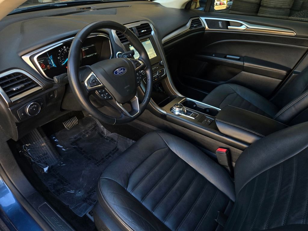 Used 2018 Ford Fusion Energi SE FWD image 11