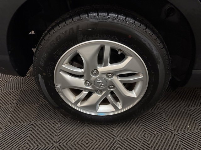 Used 2020 Hyundai Venue SEL image 20