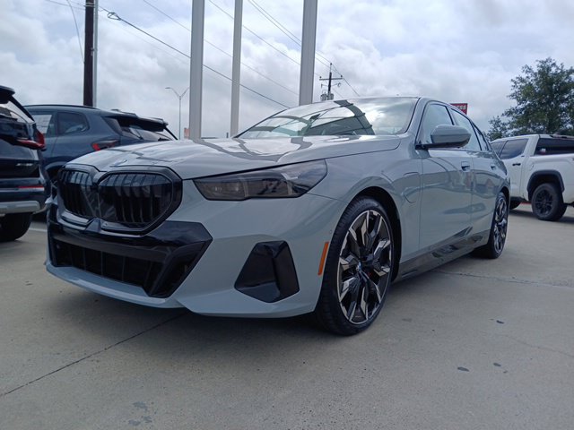 New 2027 BMW 550e xDrive w/ Executive Package AWD/4WD image 3