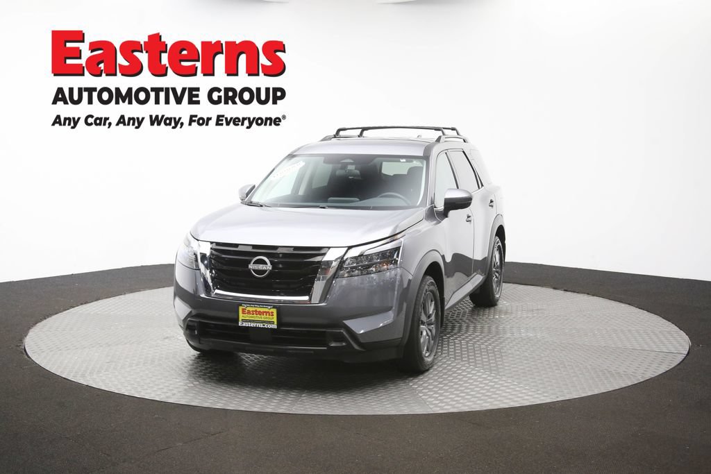 Used 2024 Nissan Pathfinder SV AWD/4WD image 52