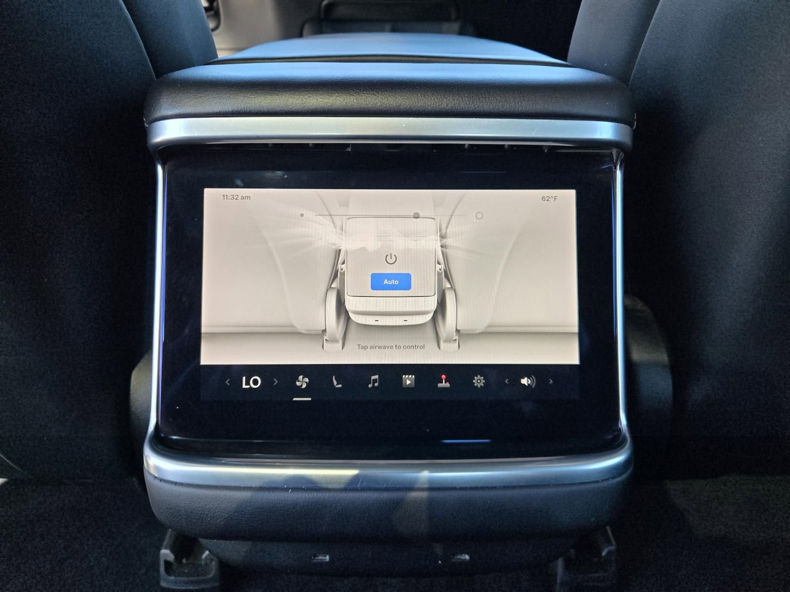 Used 2022 Tesla Model S Plaid image 20
