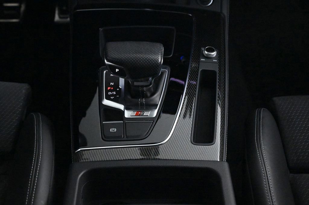 Used 2023 Audi SQ5 Prestige w/ Prestige Package image 14