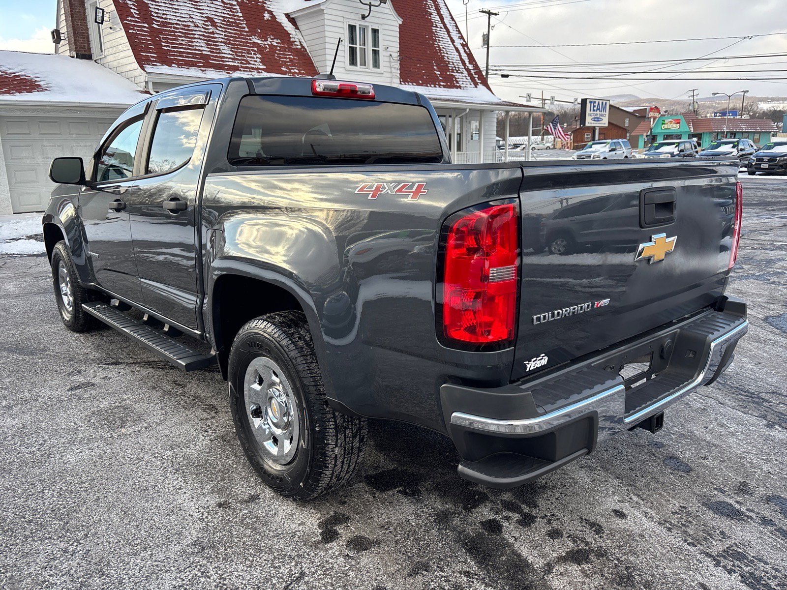 Used 2017 Chevrolet Colorado W/T image 5