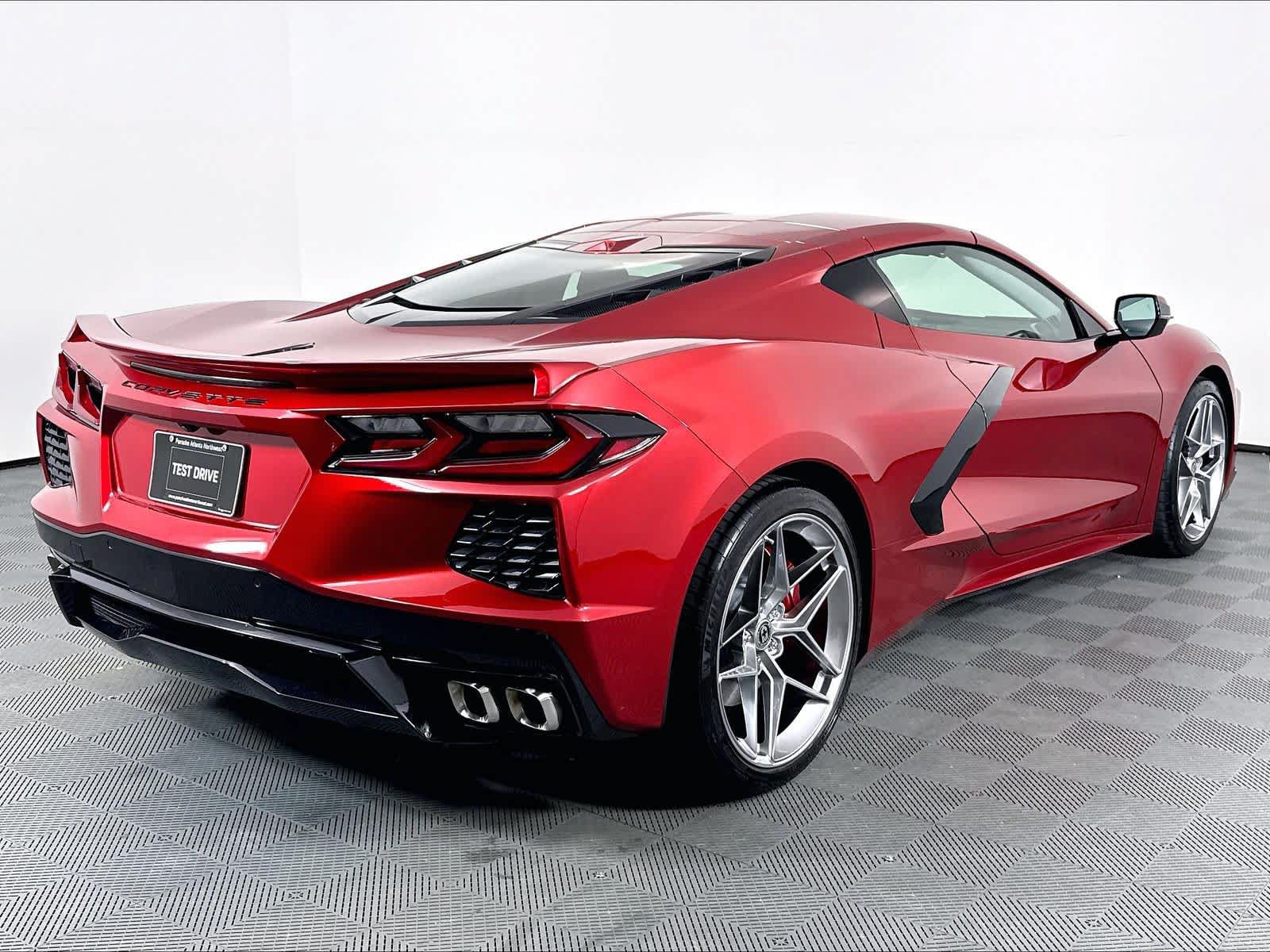Used 2024 Chevrolet Corvette Stingray Premium Cpe w/ Battery Protection Package RWD image 7