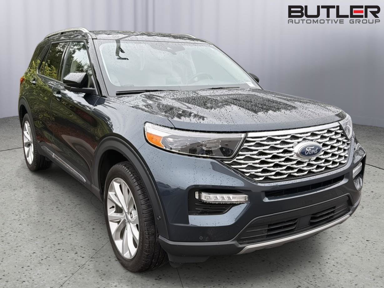 Certified 2023 Ford Explorer Platinum w/ Technology Package AWD/4WD image 6