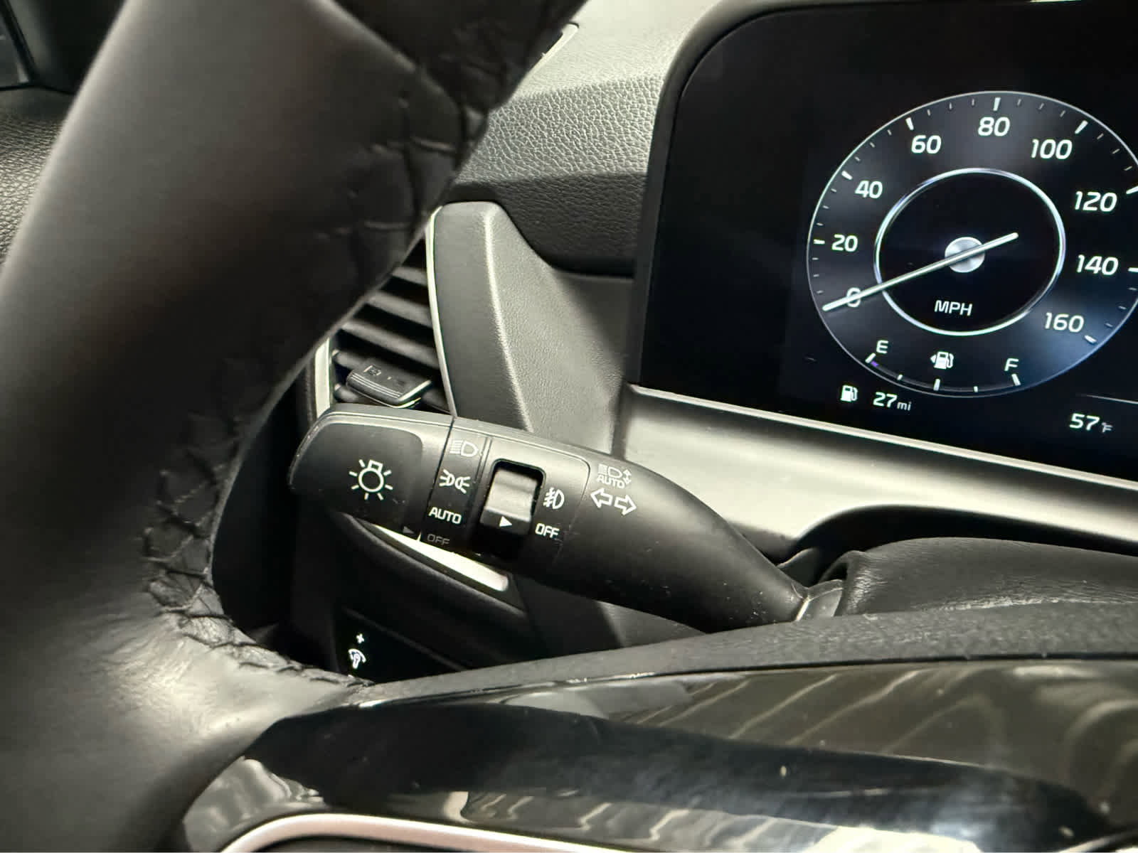 Used 2024 Kia Seltos EX image 15