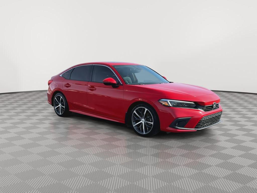Used 2024 Honda Civic Touring image 2