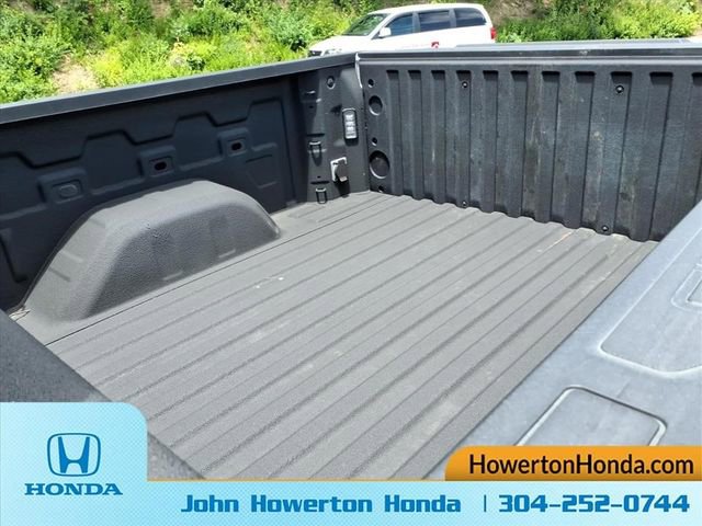 Used 2024 GMC Sierra 1500 Elevation w/ X31 Off-Road Package AWD/4WD image 16