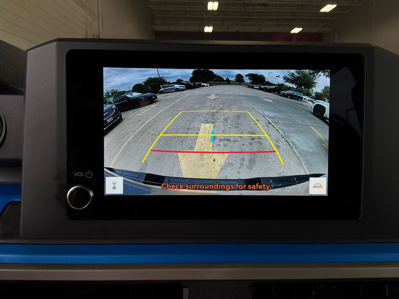 Used 2025 Toyota Tacoma TRD Off-Road image 31